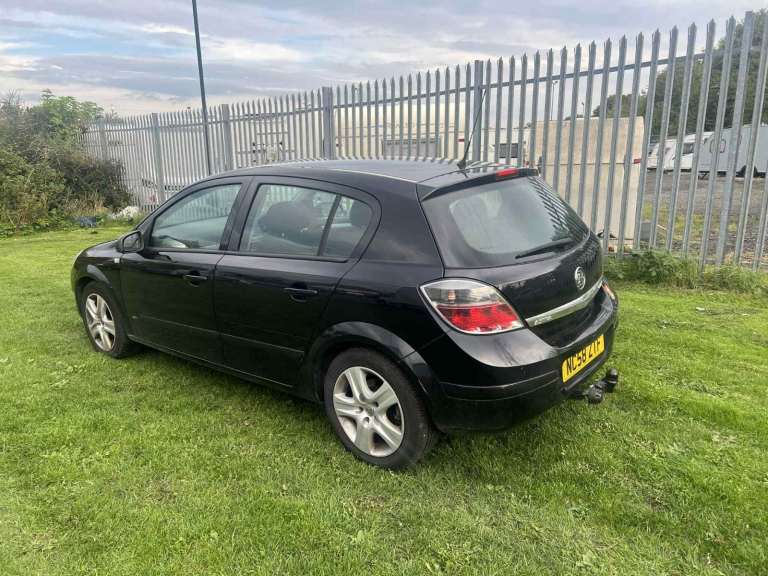Vauxhall, ASTRA, Hatchback, 2009, Manual, 1686 (cc), 5 doors
