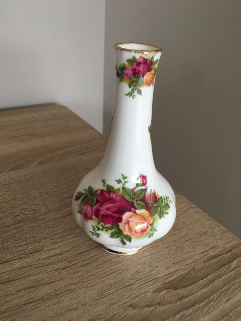 Vintage china vase. 