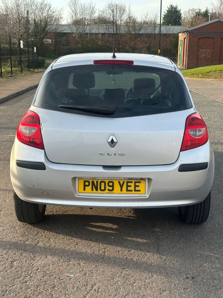 Renault, CLIO, Hatchback, 2009, Manual, 1461 (cc), 5 doors