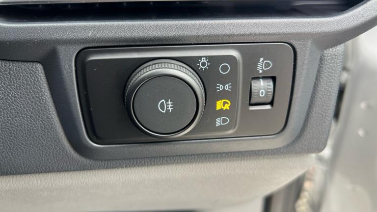 2025 Ford Transit Custom 320 L1 Diesel Fwd 2.0 EcoBlue 136ps H1 Van Limited Van Diesel Manual