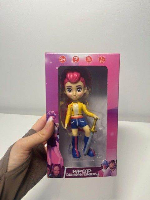 Rumi Figure Doll Kpop Demon Hunters