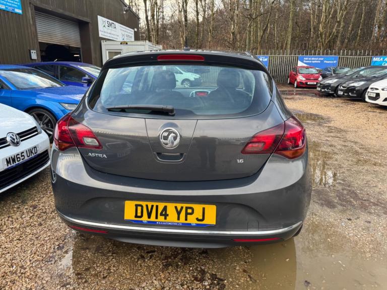 2014 Vauxhall Astra 1.6i 16V SRi 5dr HATCHBACK PETROL Manual
