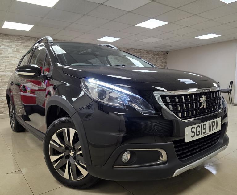 PEUGEOT 2008 1.2 PureTech Allure Premium Black Manual WARRANTY 12 MONTHS MOT