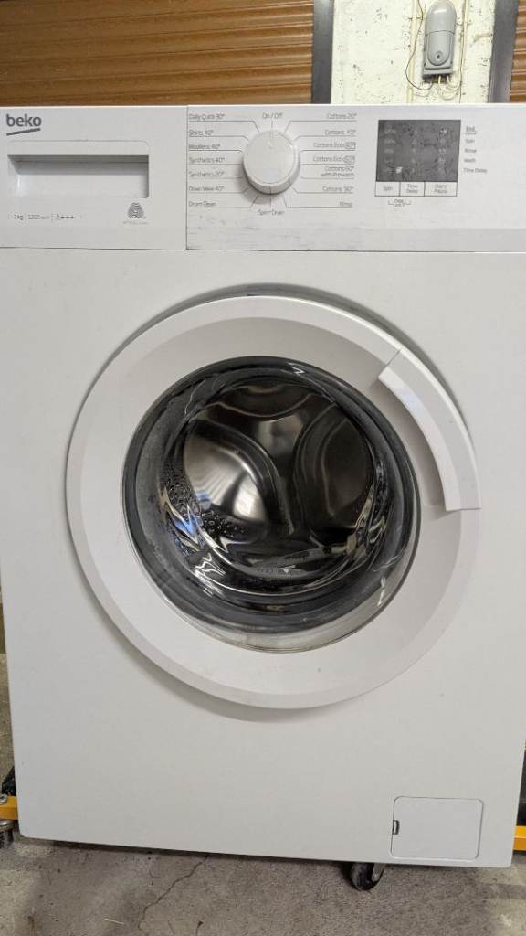 Beko 7kg Washing machine 1200 Spin
