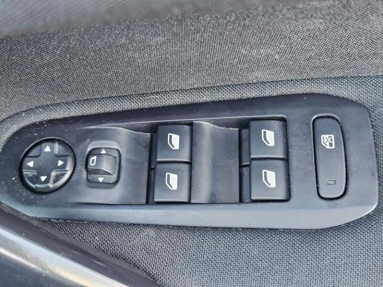 2018 Peugeot 308 SW 1.2 PureTech Active Manual 5Spd Euro 6 (s/s) 5dr ESTATE Petrol Manual