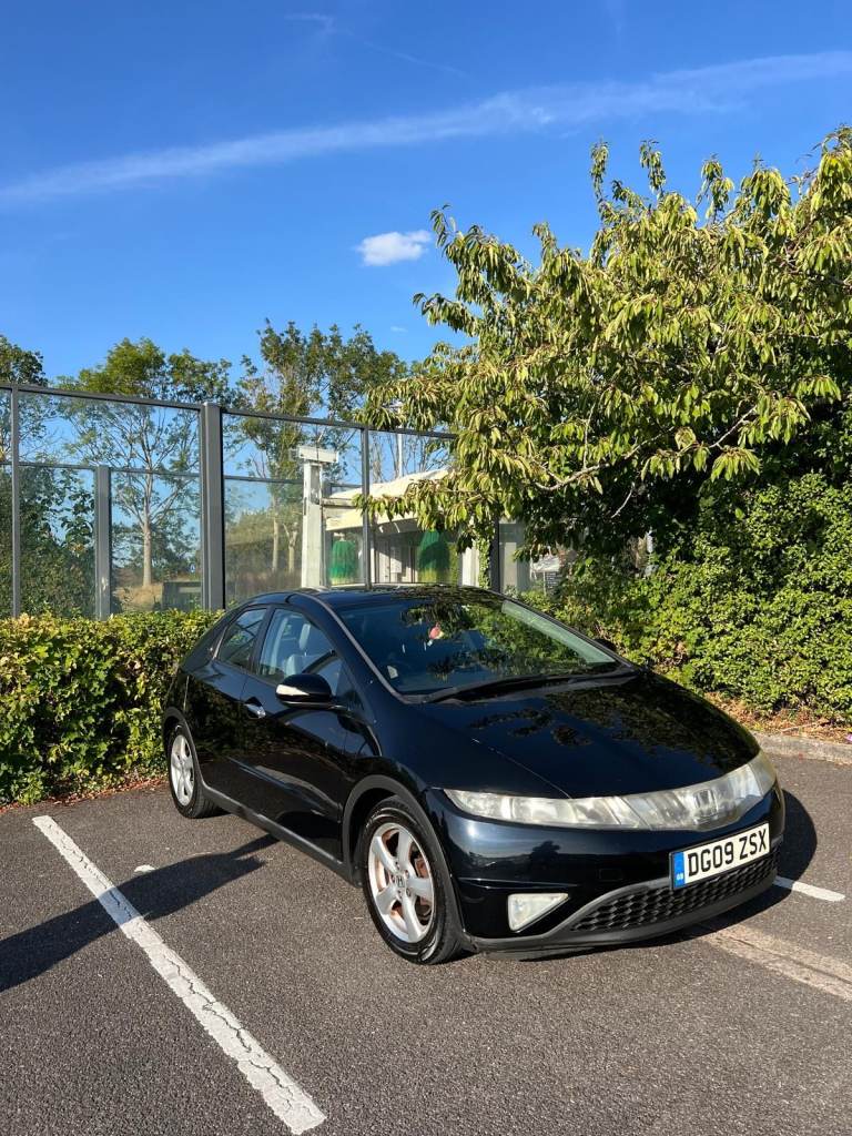 Honda CIVIC, Hatchback, 2009, Manual, 1.8 i-VTEC, 5 doors Petrol, 2 keys