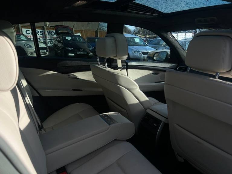 2011 BMW 5 Series 3.0 530D M SPORT GRAN TURISMO 5d 242 BHP Hatchback Diesel Automatic