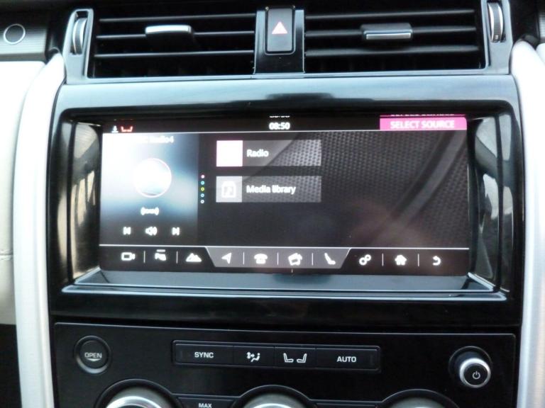 2017 Land Rover Discovery 3.0 TD V6 HSE Auto 4WD Euro 6 (s/s) 5dr ESTATE Diesel Automatic