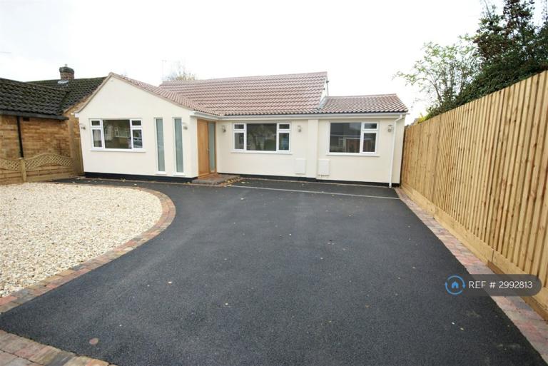 3 bedroom house in Arden Road, Kenilworth, CV8 (3 bed) (#2992813)