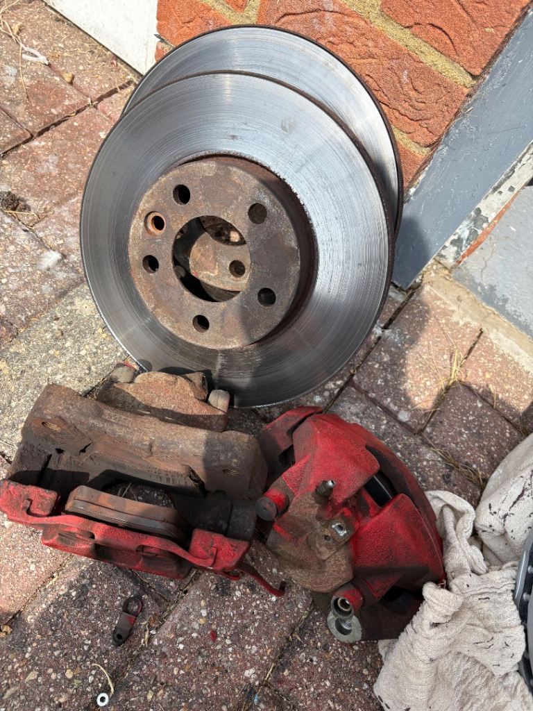 Vw t5.1 front brakes 