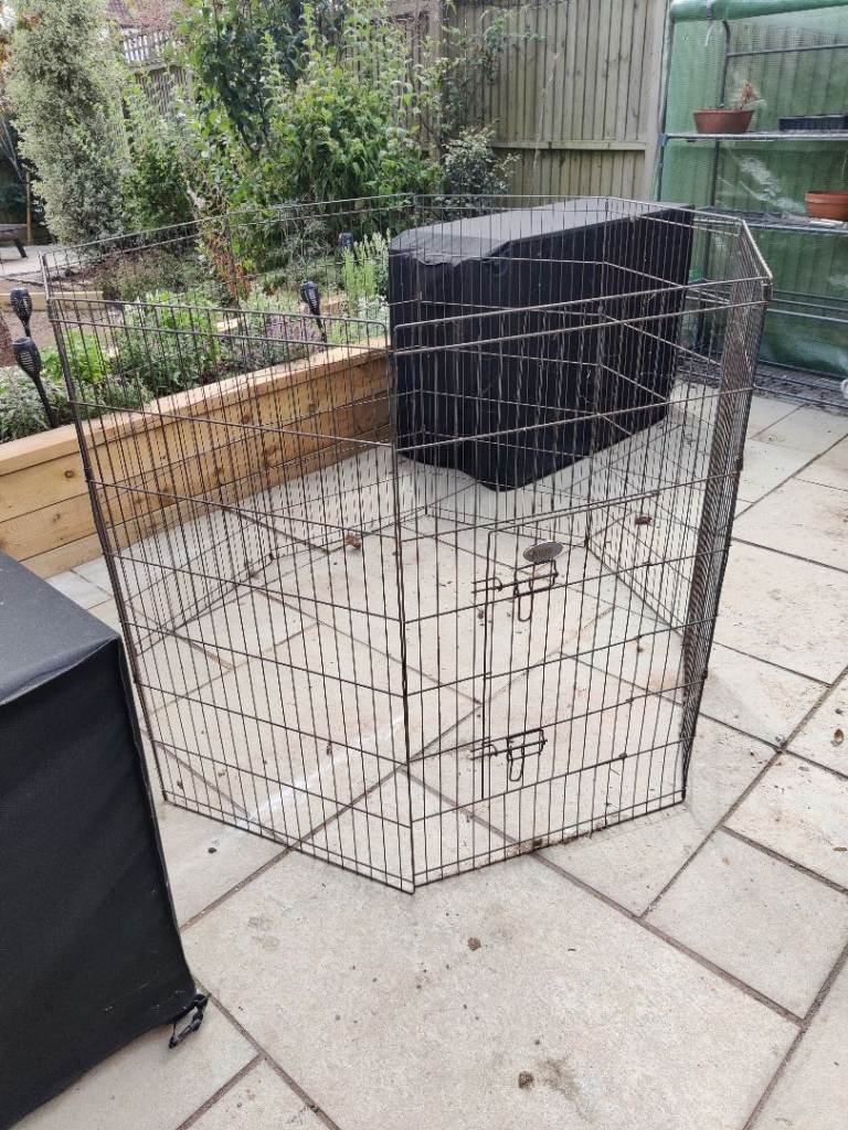 Foldable Pet Fencing / Pen