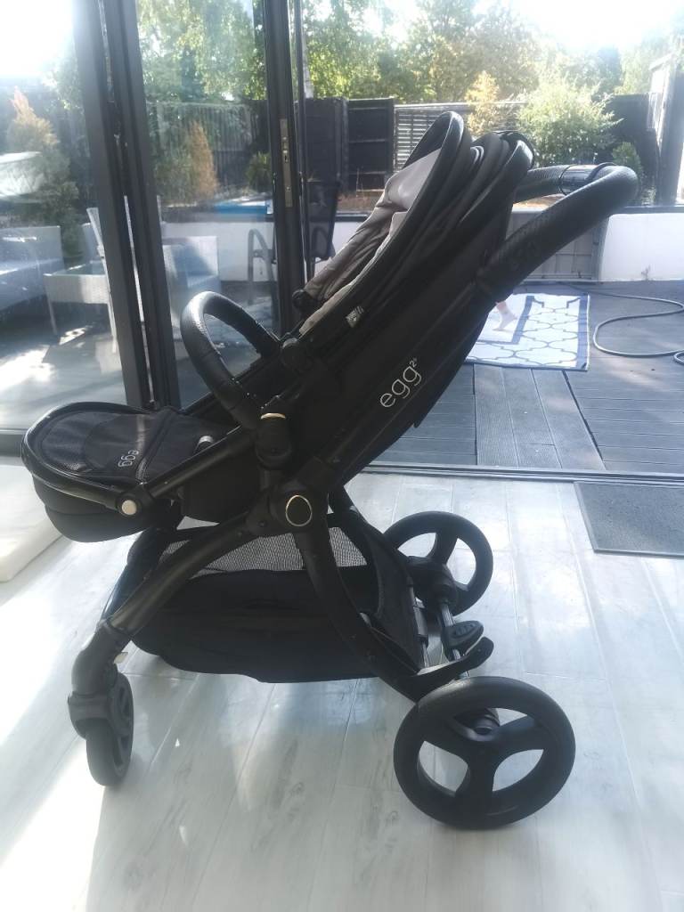 Egg2 pram for sale