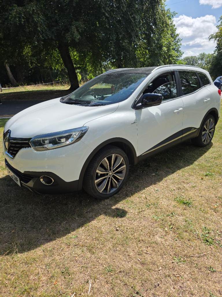 Renault, KADJAR, Hatchback, 2016, Manual, 1598 (cc), 5 doors