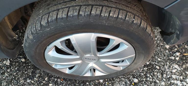 DACIA SANDERO STEPWAY 0.9 Stepway Laureate TCe 90 2015