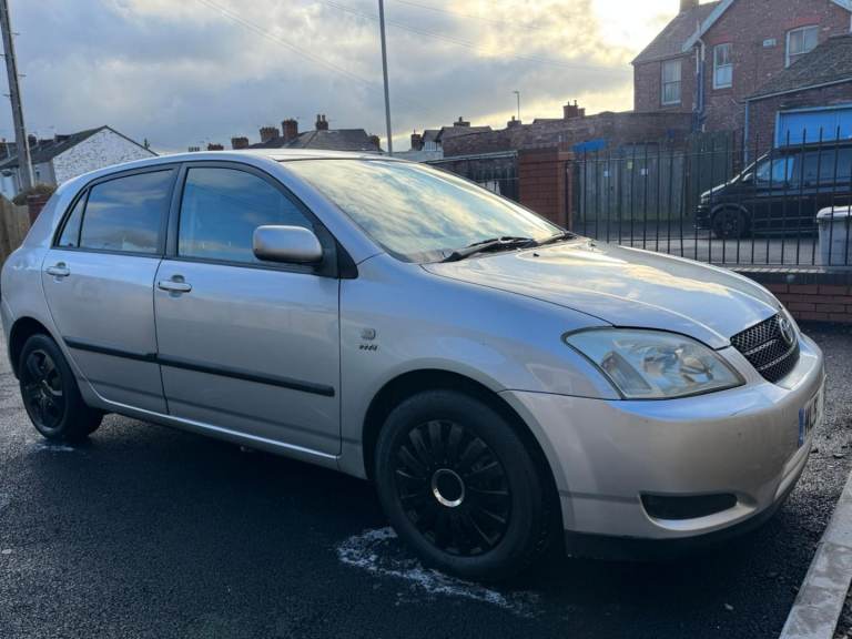 Toyota, COROLLA, Hatchback, 2002, Manual, 1398 (cc), 5 doors