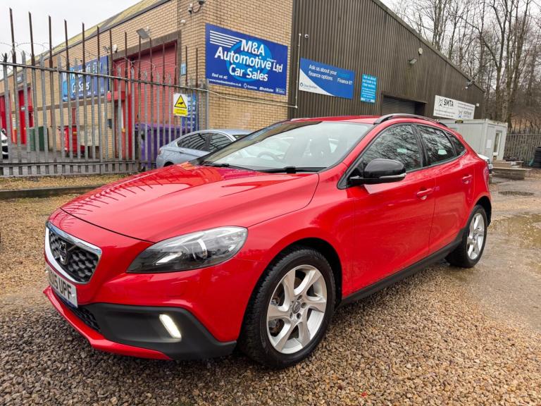 2015 Volvo V40 D2 Cross Country Lux Nav 5dr HATCHBACK DIESEL Manual