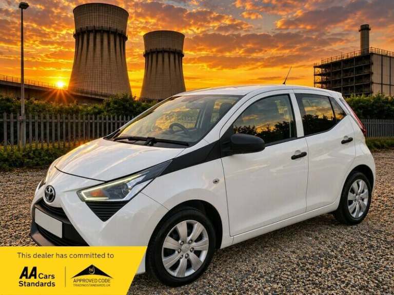 Toyota AYGO VVT-I X