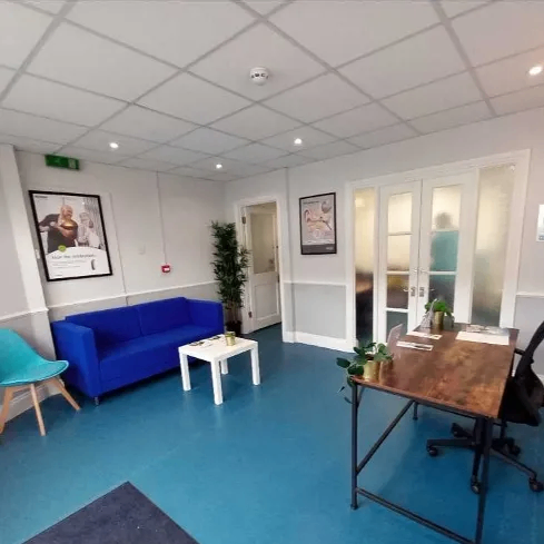 Step Into Style: Sleek New Clinic Room in Ruislip Manor (HA4)
