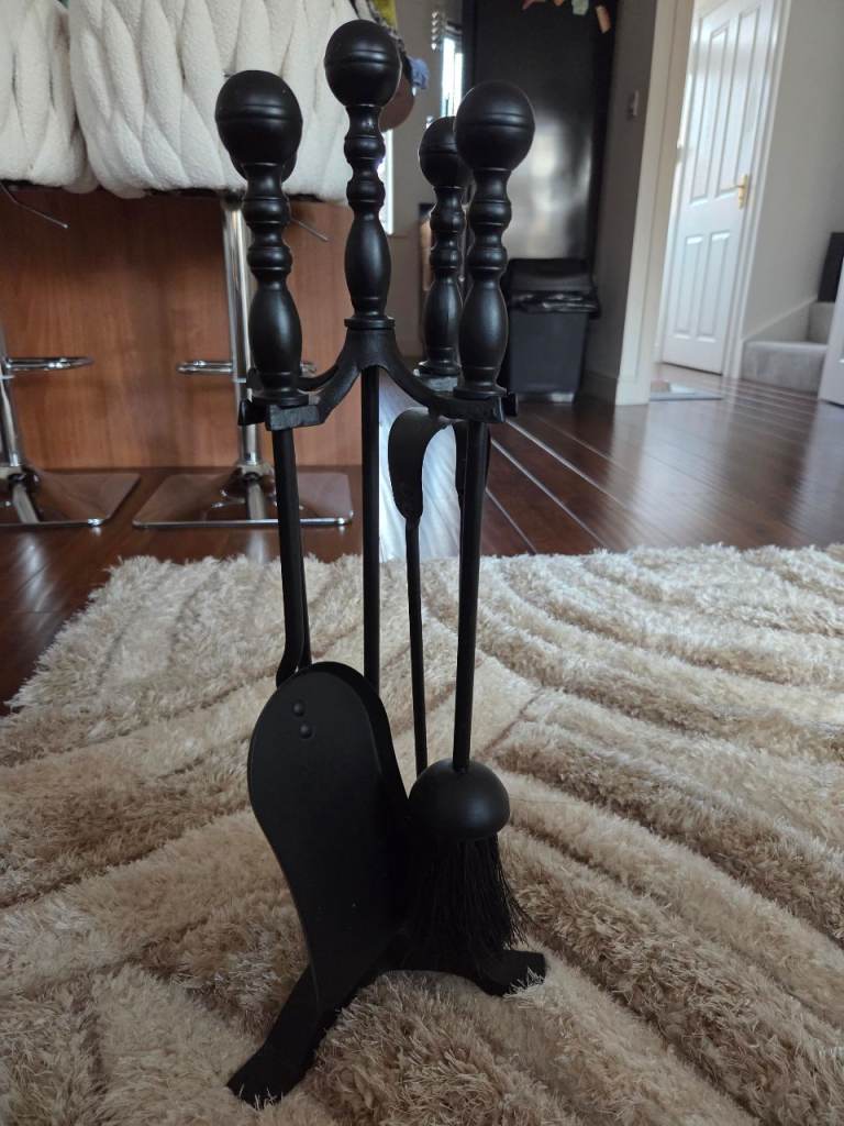 Heavy duty fire companion set