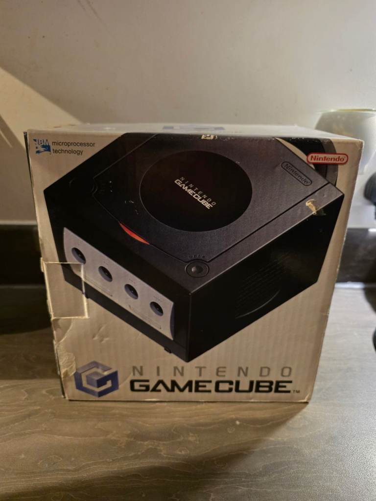 Gamecube Console Boxed Complete with games