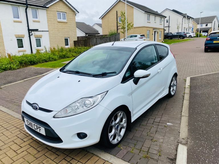 2011 ford fiesta 1.6 zetec s 120 bhp fsh only £1395