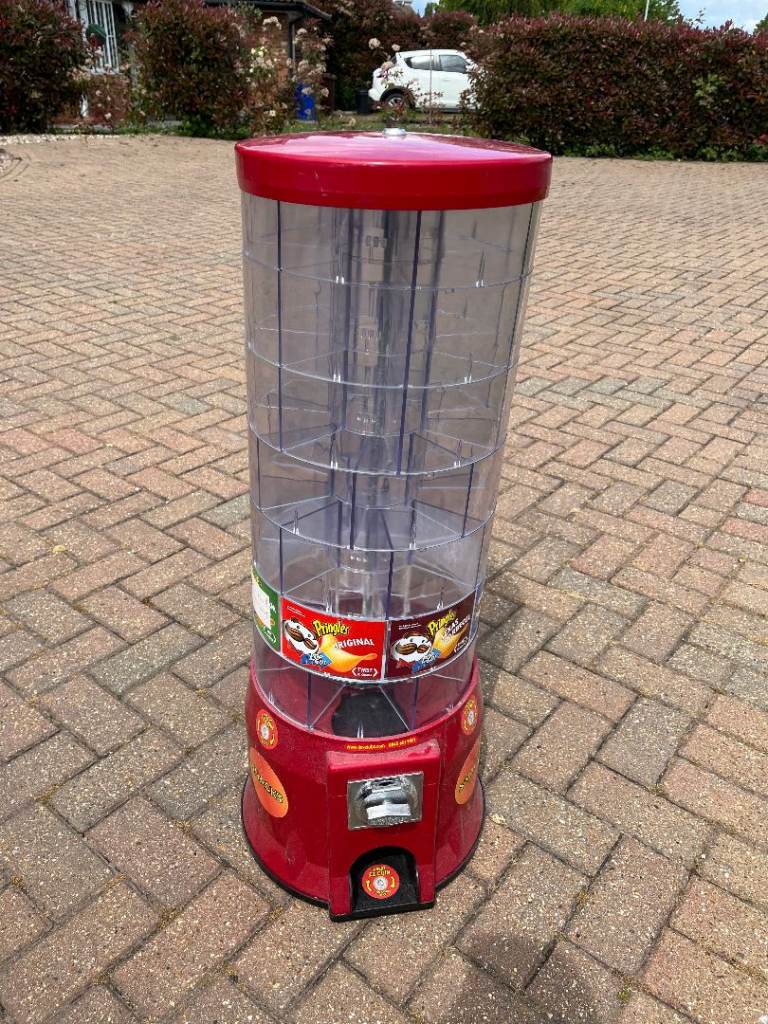 Tubz Pringles Snack Vending Machine & Stand - £1 Vend - Requires Lid Lock