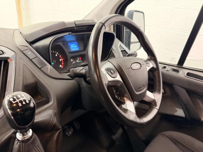 2016 Ford Transit Custom 2.0 TDCi 170ps Low Roof Limited Van PANEL VAN DIESEL Manual