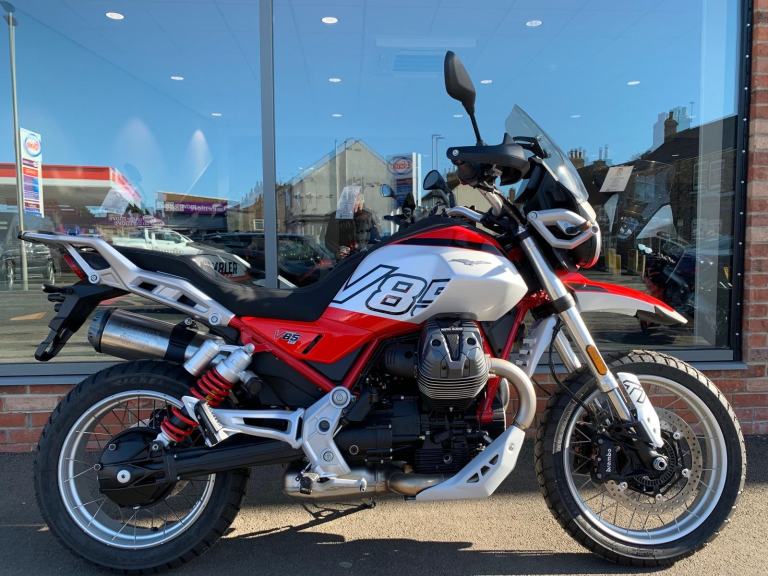 Moto Guzzi V85 TT - ZERO MILES - 26 REG - WARRANTY UNTIL 09/03/2028