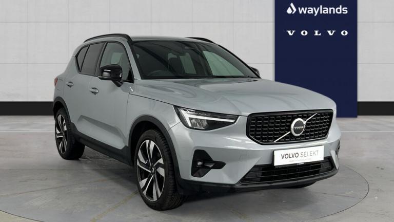 2025 Volvo XC40 Plus, B4 Mild hybrid, Petrol, Dark Estate Petrol Automatic