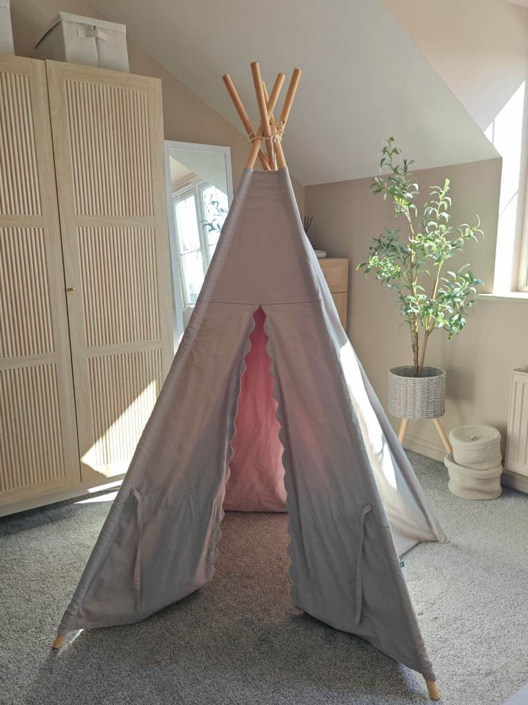 Play Teepee