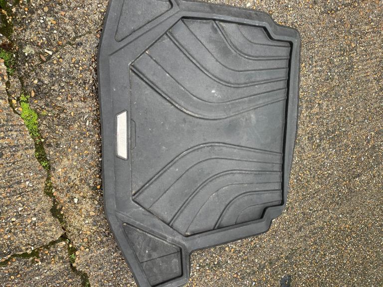 Bmw x5 F15 rubber boot mat