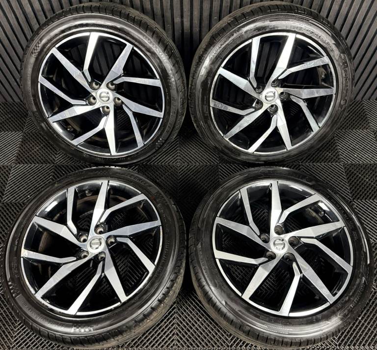 18'' GENUINE VOLVO S60 V60 III ALLOY WHEELS TYRES