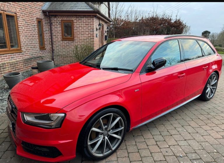 Audi, A4 avant black edition sline 2015, Manual, 1798 (cc), 5 doors
