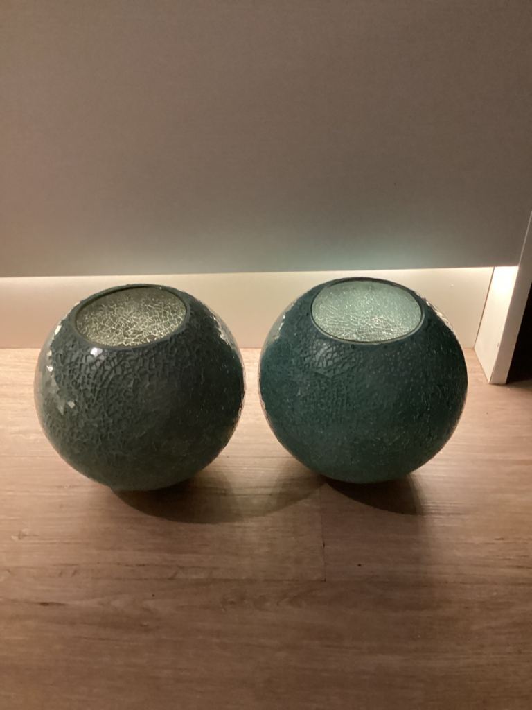  Mirrored glass light shades