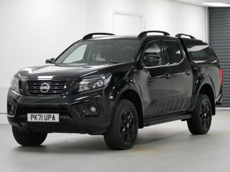 71 NISSAN NAVARA 2.3 DCI 190 BHP N-GAURD 4WD AUTOMATIC CANOPY