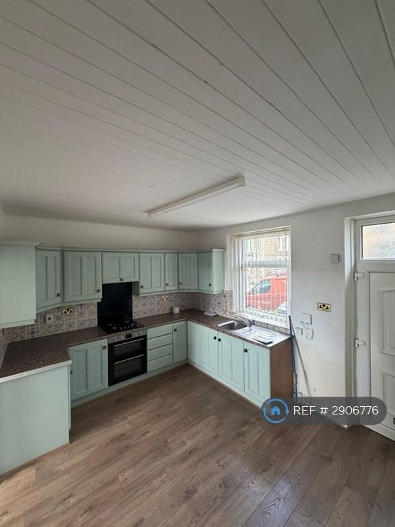 3 bedroom house in Mexborough Road, Bradford, BD2 (3 bed) (#2906776)