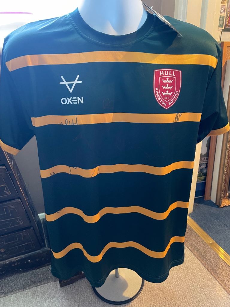 image for Hull kr 2020 rare signed Aussie tribute shirt In Medium BNWT 