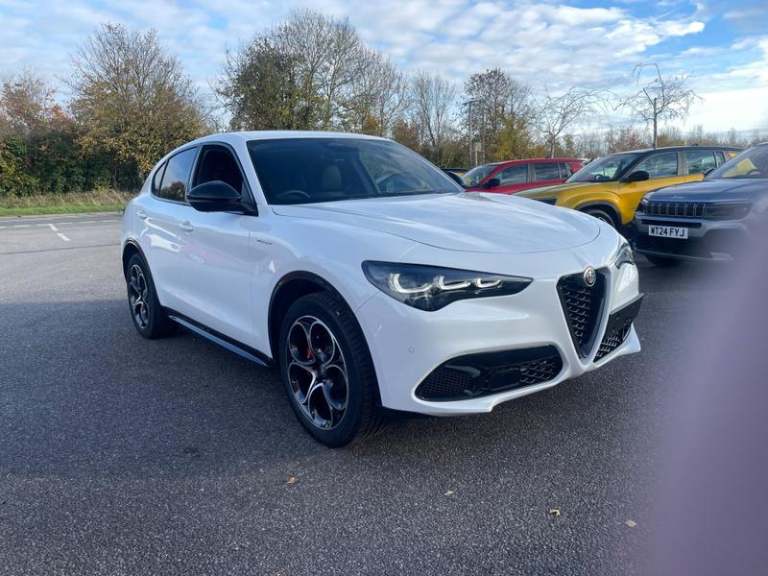 2025 Alfa Romeo Stelvio 2.2 TD Veloce SUV 5dr Diesel Auto Q4 AWD Euro 6 (s/s) (210 ps) Automatic ...