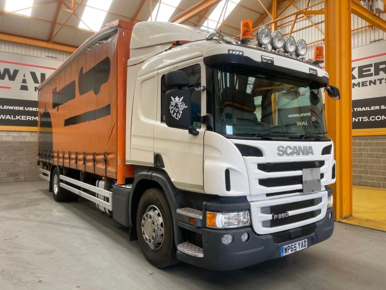SCANIA P250 *EURO 6* 18 TONNE 4X2 CURTAINSIDER - 2016 - WP65 YAD