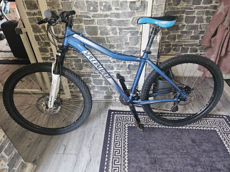 Specialized hardrock sport mountain bike