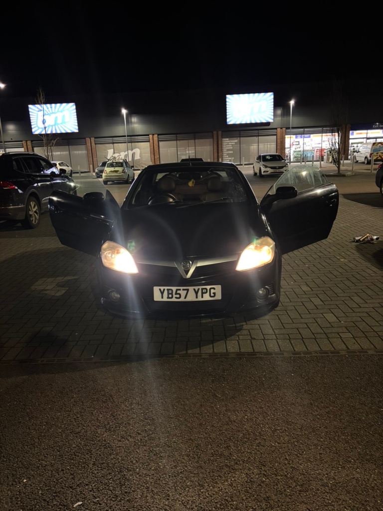 Vauxhall, TIGRA, Convertible, 2008, Manual, 1364 (cc), 2 doors