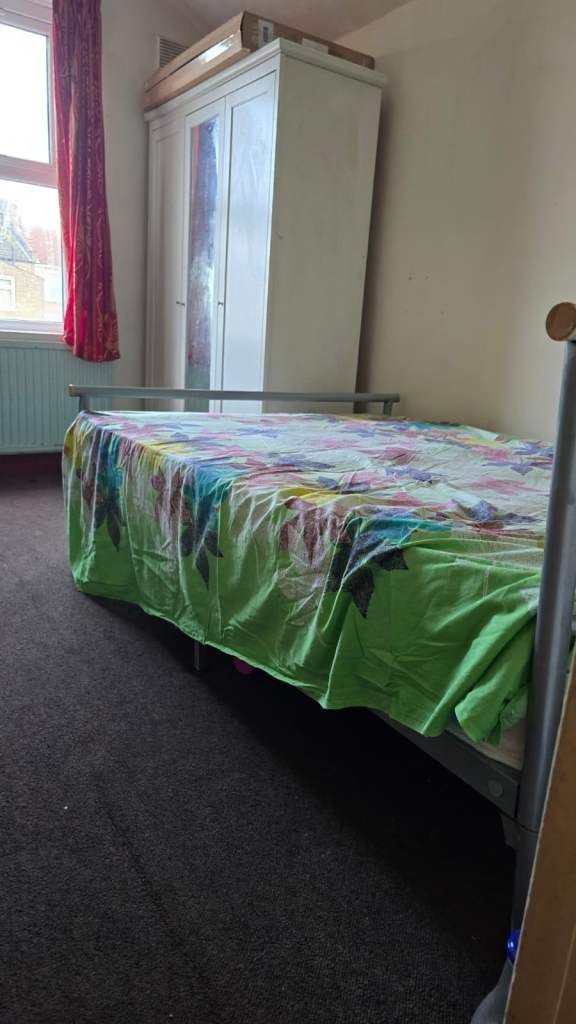 DOUBLE ROOM FOR RENT