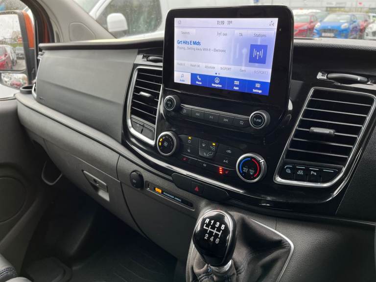 2023 Ford Transit Custom 2.0 EcoBlue 170ps Low Roof Limited Van Van DIESEL Manual