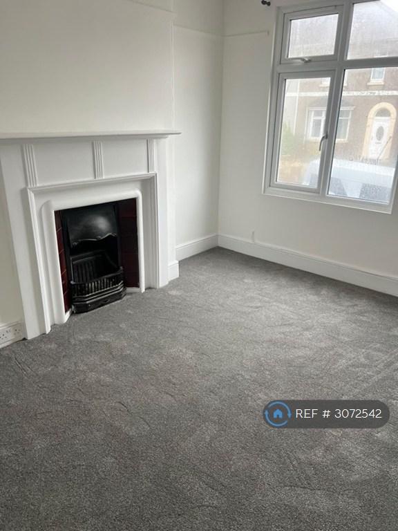 3 bedroom house in Burnham Park Road, Plymouth, PL3 (3 bed) (#3072542)