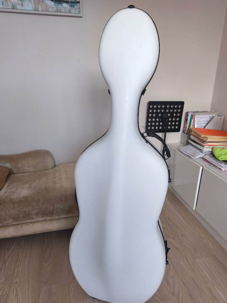 Primavera 200 7/8 Cello with Hard Case – As Good As New