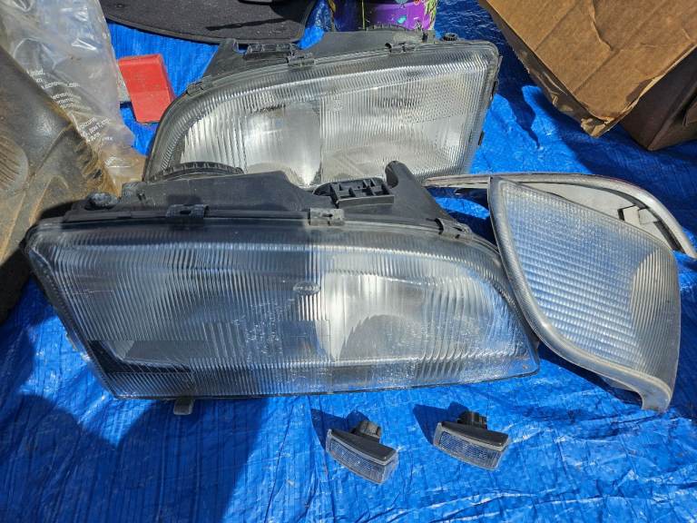 Volvo C70 1999 Headlights And Assorted Trim Spares 