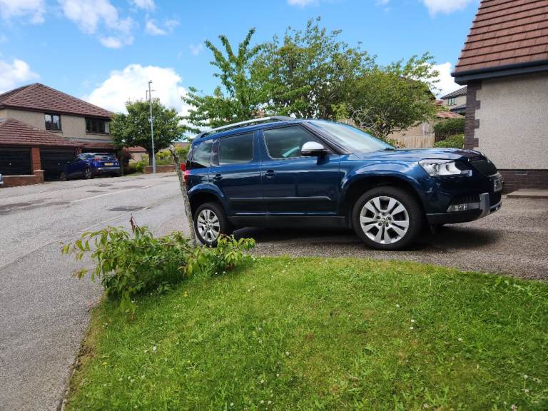 Skoda, YETI TSI SE L OUTDOOR, SE L Drive, 5 doors, 2017, Manual, 1197 (cc),