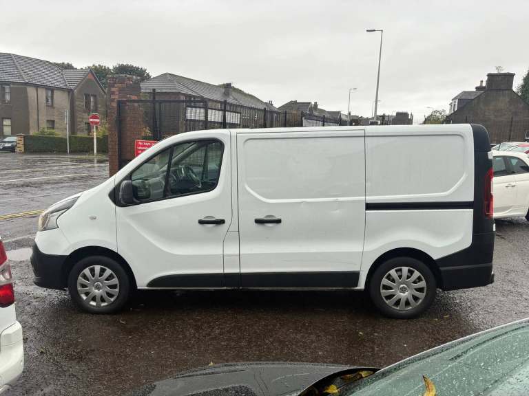 2016 Renault Trafic SL27 dCi 120 Business Van PANEL VAN DIESEL Manual