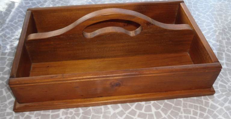 image for VINTAGE HAND CRAFTED AUSTRALIAN BUTLERS TRAY 