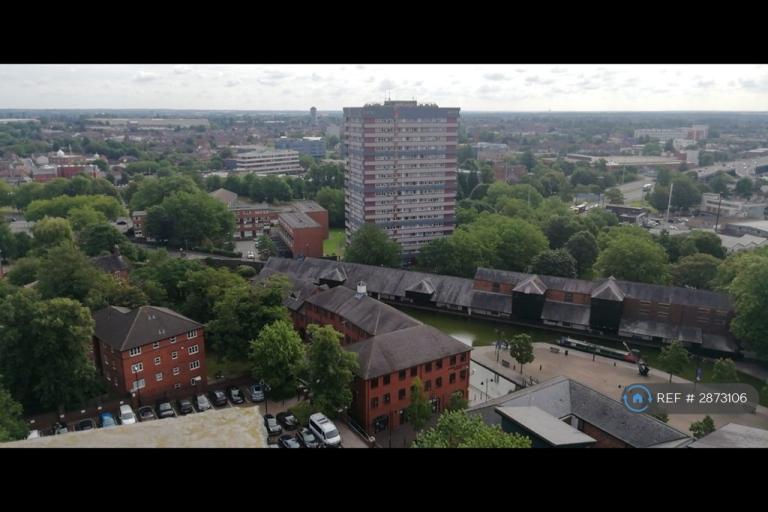2 bedroom flat in Saint Nicholas Street, Coventry, CV1 (2 bed) (#2873106)